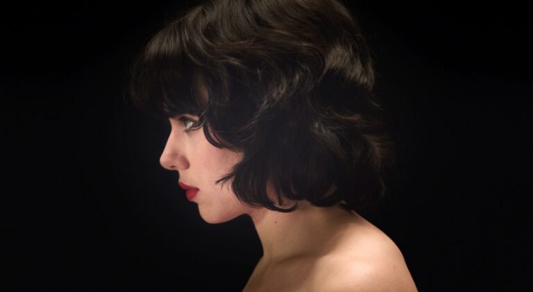 The Scarlett Johansson sci-fi thriller that’s better than Lucy is officially free on streaming