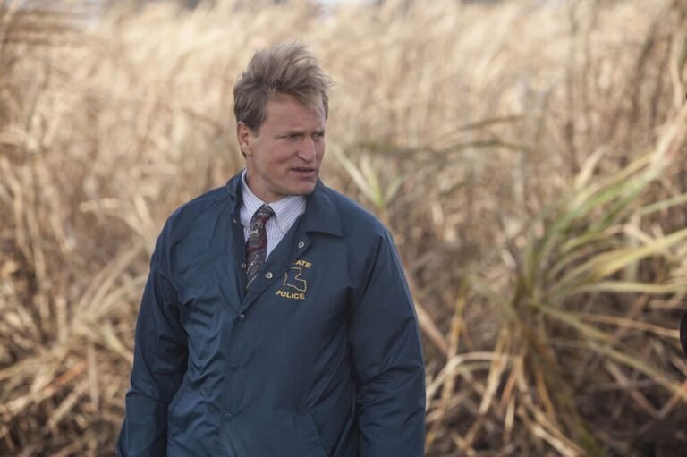 HBO’s 8-Part “Stephen King Meets X-Files” Detective Thriller Series Is a Perfect Weekend Binge